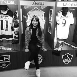 Meet your Posher, Laura